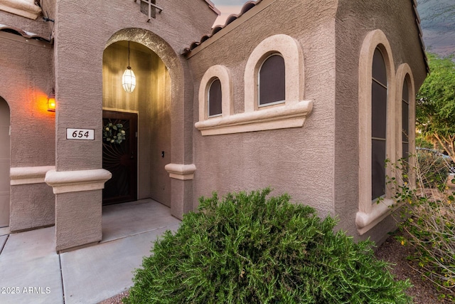 654 E Taylor Trl, San Tan Valley, AZ 85143 - property entrance featuring stucco siding