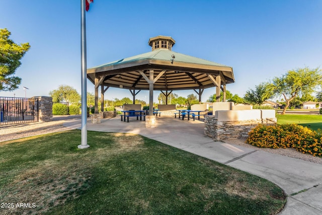 654 E Taylor Trl, San Tan Valley, AZ 85143 - surrounding community featuring a gazebo and a patio area