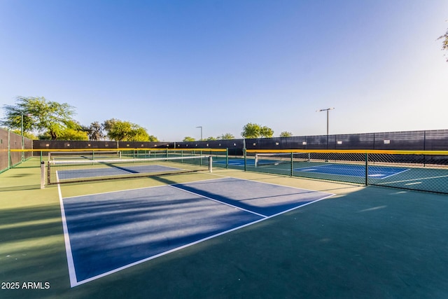654 E Taylor Trl, San Tan Valley, AZ 85143 - view of tennis court