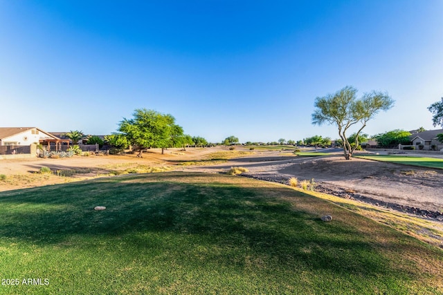 654 E Taylor Trl, San Tan Valley, AZ 85143 - view of green lawn