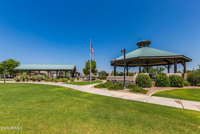 654 E Taylor Trl, San Tan Valley, AZ 85143 - surrounding community with a gazebo and a yard