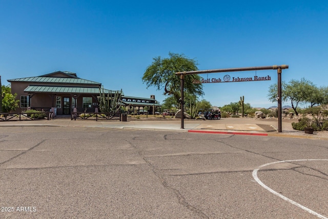 654 E Taylor Trl, San Tan Valley, AZ 85143 - view of road featuring curbs