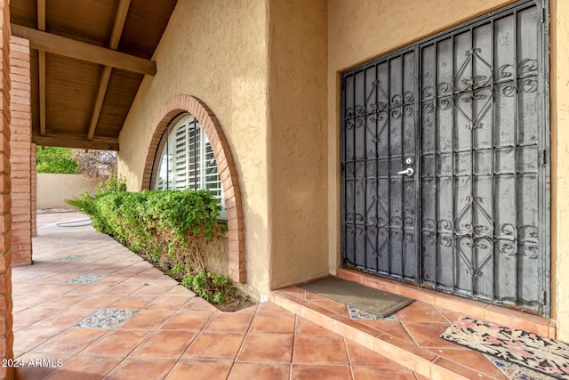 view of property entrance