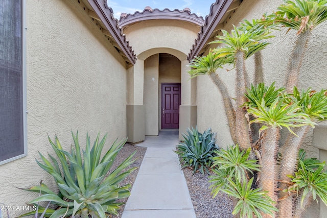 view of entrance to property