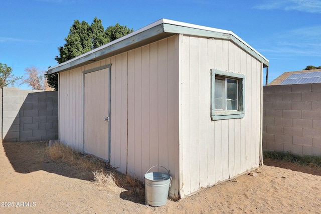 view of outbuilding