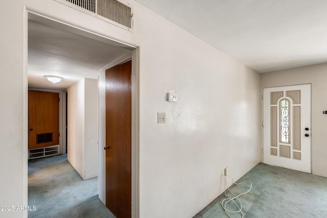 3001 N 21st Ave, Phoenix, AZ 85015 - view of carpeted foyer