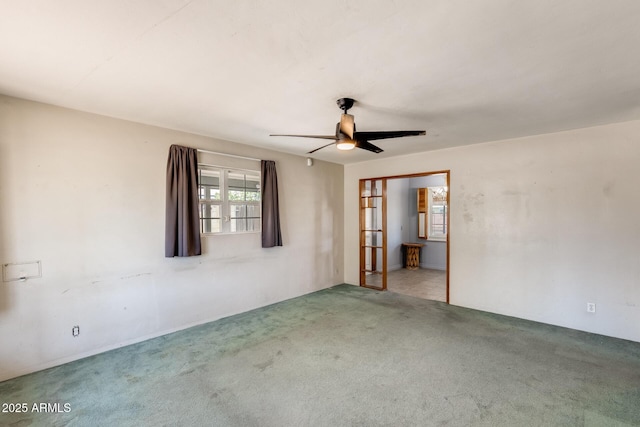 3001 N 21st Ave, Phoenix, AZ 85015 - unfurnished room with carpet floors and ceiling fan