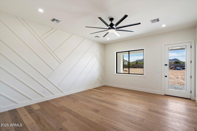 3323 N 81st St, Mesa, AZ 85207 - unfurnished room with light wood-style floors, a ceiling fan, baseboards, and recessed lighting