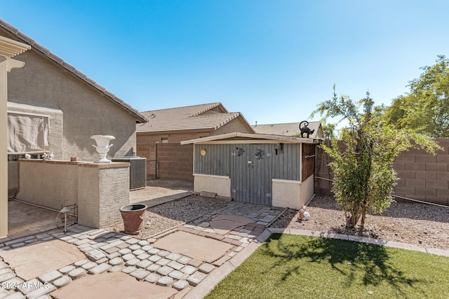 2268 S 162nd Ln, Goodyear, AZ 85338 - view of patio / terrace with a fenced backyard