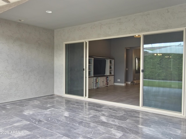 9187 W Parkside Ln, Peoria, AZ 85383 - view of patio