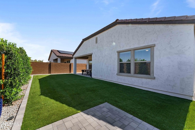 27510 N 30th Ln, Phoenix, AZ 85083 - view of yard featuring a patio