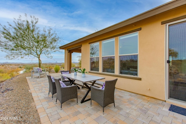 view of patio featuring an outdoor living space