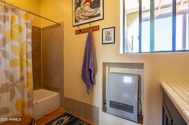 42617 Hovatter Rd, Salome, AZ 85348 - full bath with shower / bath combo with shower curtain, vanity, and heating unit