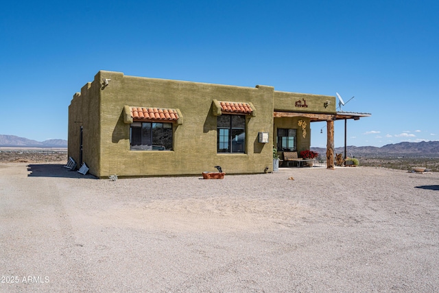 42617 Hovatter Rd, Salome, AZ 85348 - adobe home with a mountain view