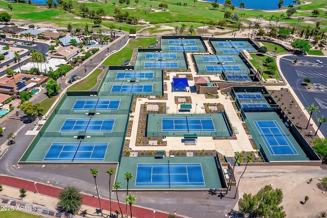 bird's eye view with golf course view