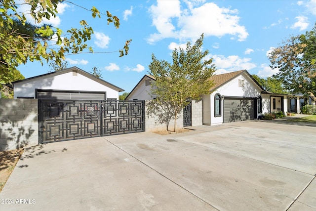 view of front of property featuring a garage