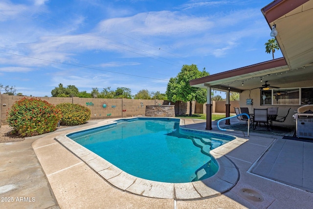 view of pool featuring a fenced backyard, a ceiling fan, a patio area, a grill, and outdoor dining area