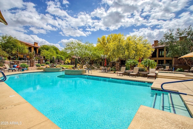 20750 N 87th St Unit 2062, Scottsdale, AZ 85255 - community pool featuring a patio