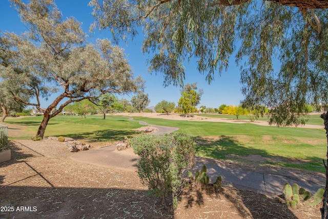 9905 N 78th Pl, Scottsdale, AZ 85258 - view of home's community with view of golf course and a lawn
