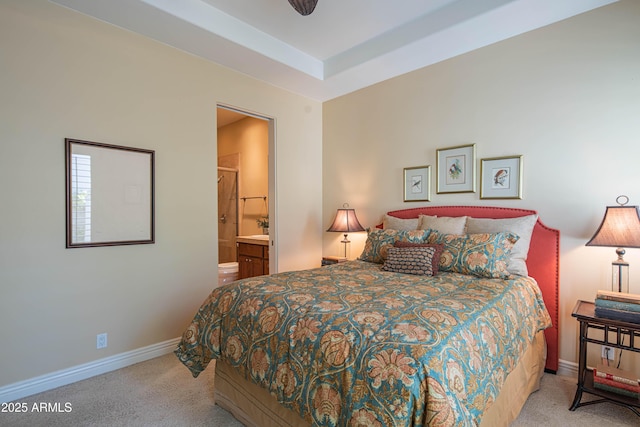 9905 N 78th Pl, Scottsdale, AZ 85258 - bedroom with ensuite bath, baseboards, and carpet floors