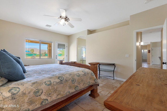 bedroom with ceiling fan