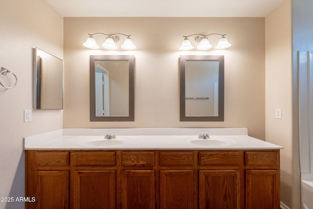 4010 W Fremont Rd, Phoenix, AZ 85041 - full bath featuring double vanity