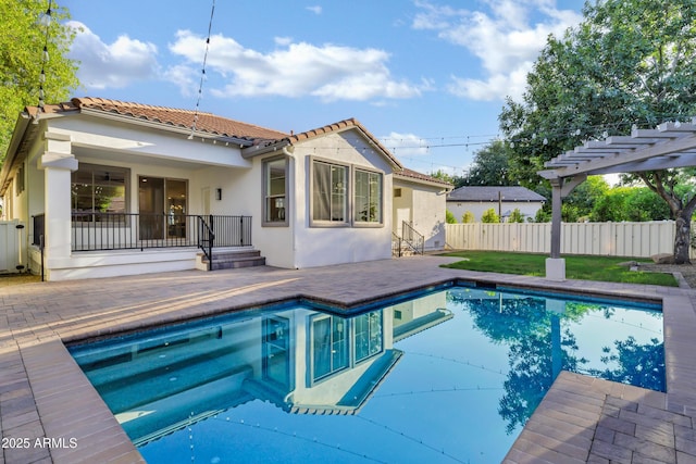 2774 E Valencia St, Gilbert, AZ 85296 - view of swimming pool featuring a patio
