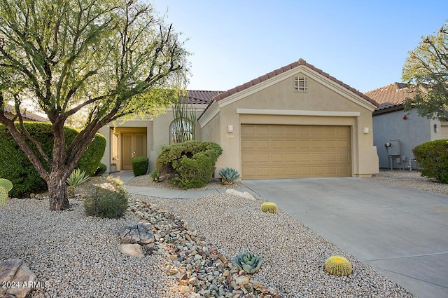 14430 N Agave Dr, Fountain Hills, AZ 85268 - view of front facade featuring a garage