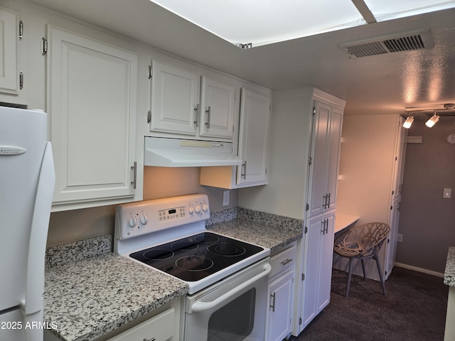 461 W Holmes Ave Unit 360, Mesa, AZ 85210 - kitchen featuring white appliances, exhaust hood, white cabinetry, and dark colored carpet