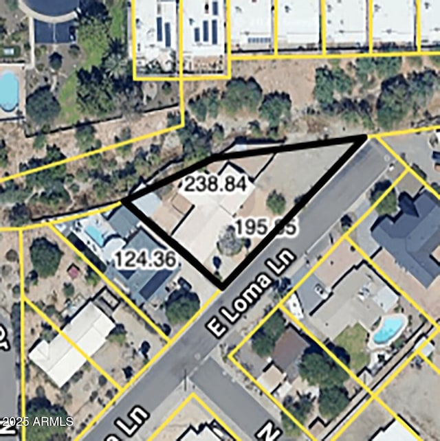 1530 E Loma Ln, Phoenix, AZ 85020 - map / location featuring property parcel outlined