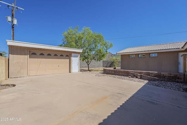 1530 E Loma Ln, Phoenix, AZ 85020 - view of detached garage