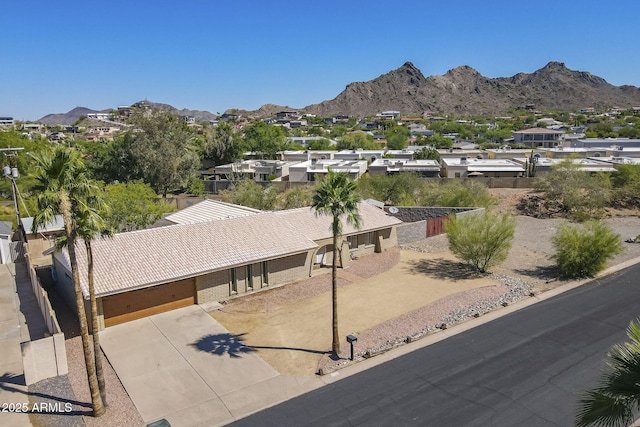 1530 E Loma Ln, Phoenix, AZ 85020 - view of mountain backdrop featuring nearby suburban area