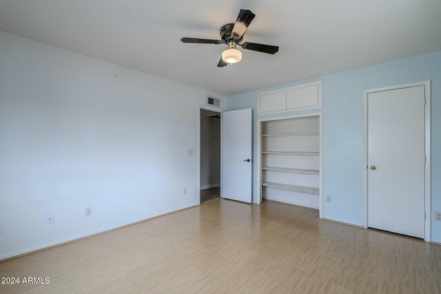 dining area featuring ceiling fan and light tile patterned floors