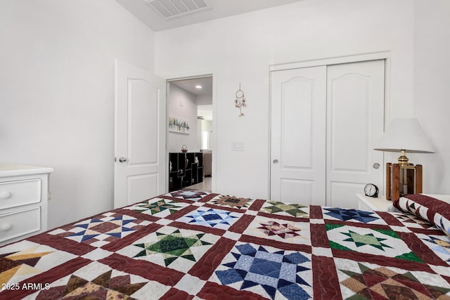 bedroom with a closet