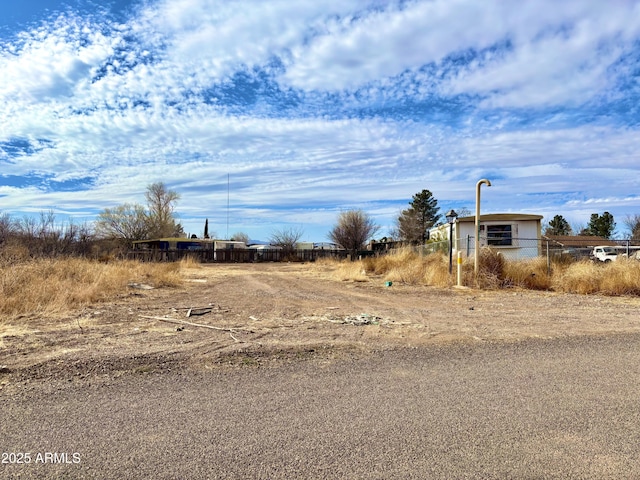 Listing photo 2 for 382 N Violet Ave Unit 382, Douglas AZ 85607