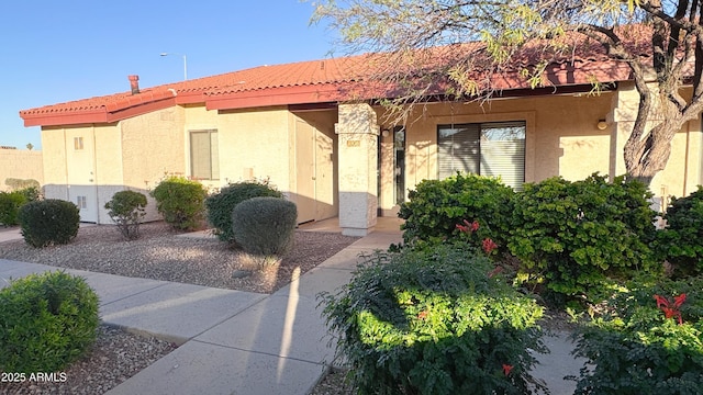 view of front of house