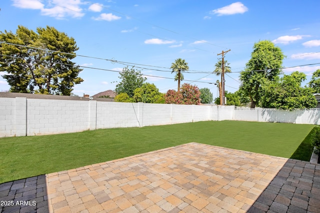 view of patio featuring a fenced backyard