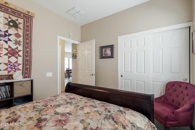 bedroom with a closet