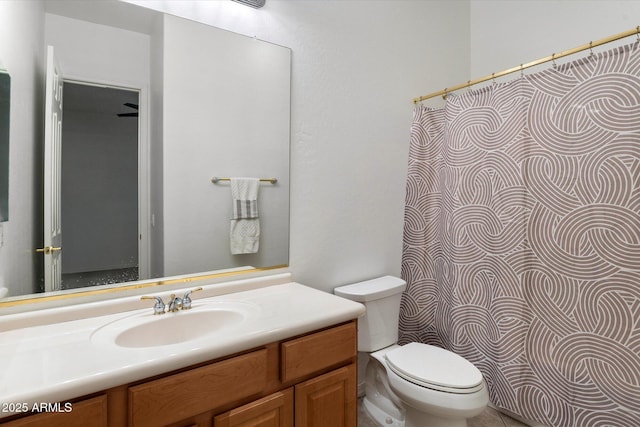 11193 N 121st Way, Scottsdale, AZ 85259 - full bathroom with vanity and curtained shower
