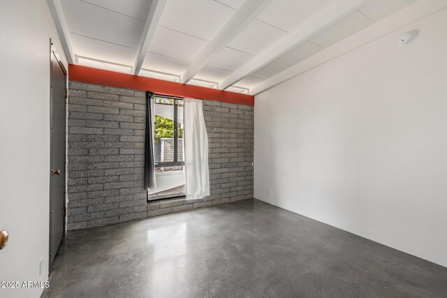 5739 N 11th St, Phoenix, AZ 85014 - unfurnished room featuring concrete floors