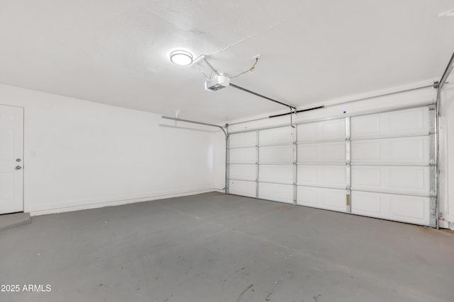 7685 W San Miguel Ave, Glendale, AZ 85303 - garage with a garage door opener