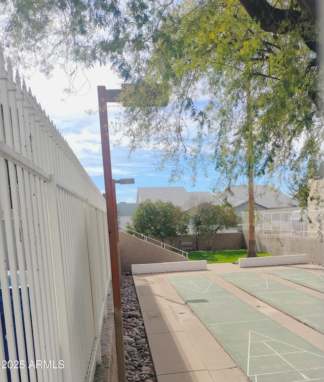 2929 E Broadway Rd Unit 44, Mesa, AZ 85204 - surrounding community with shuffleboard
