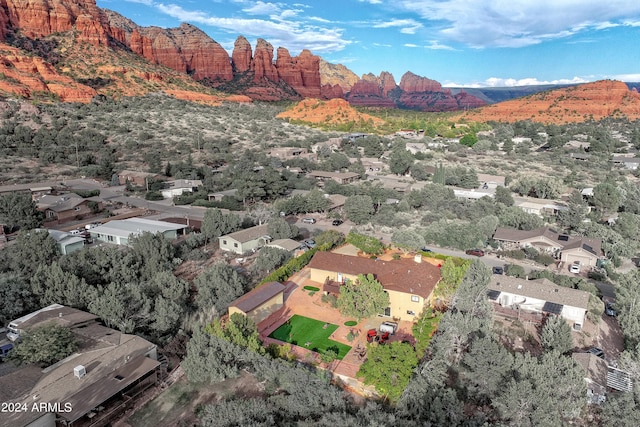 bird's eye view with a mountain view