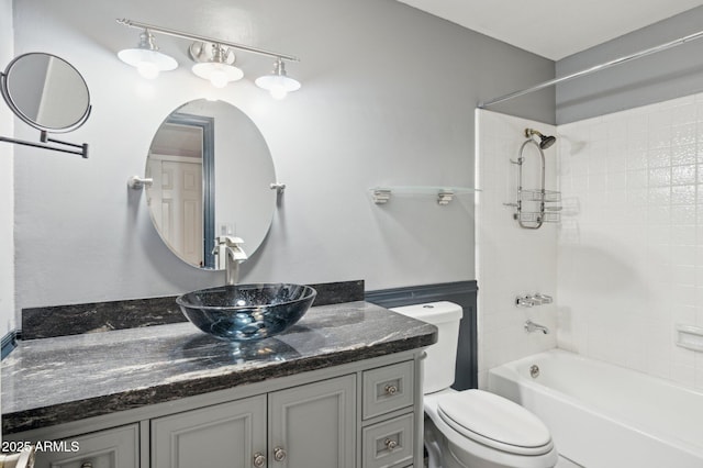 2053 W Natal Cir, Mesa, AZ 85202 - bathroom featuring bathtub / shower combination and vanity