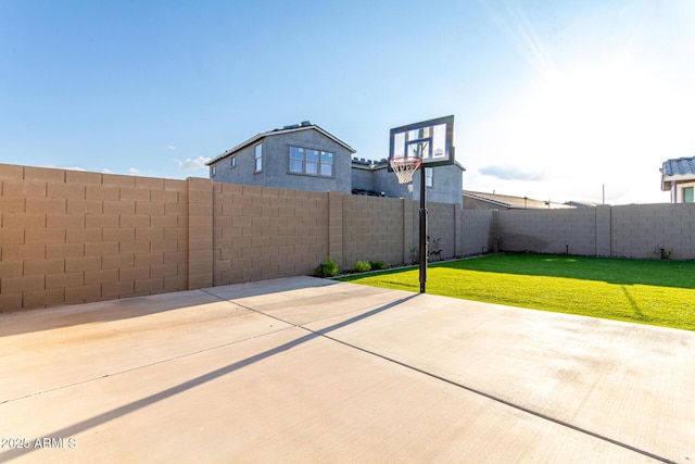 view of patio featuring basketball court