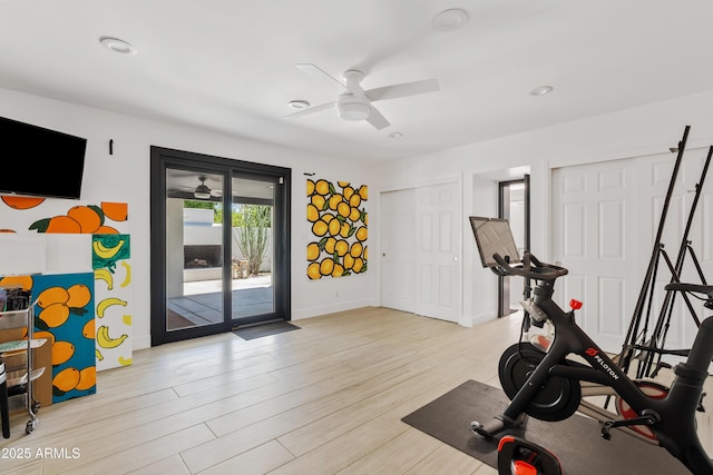 101 E Linger Ln, Phoenix, AZ 85020 - workout room featuring a ceiling fan, light wood-style floors, baseboards, and recessed lighting