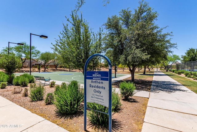 2881 N Riverside Dr, Florence, AZ 85132 - view of community with fence and community basketball court