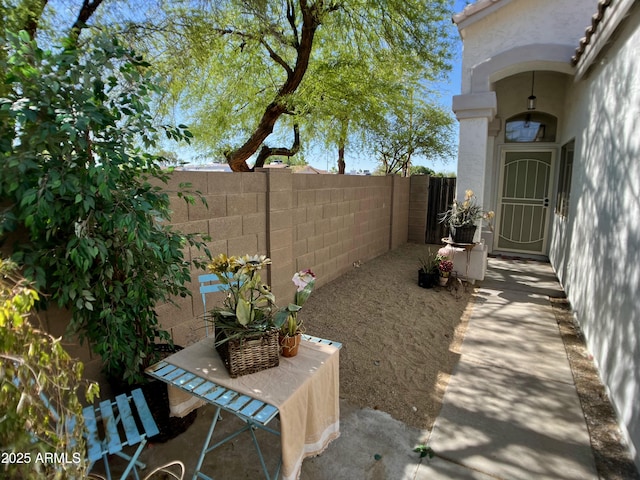4925 W Bluefield Ave, Glendale, AZ 85308 - view of yard featuring a patio