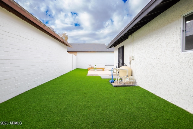 view of yard with a patio