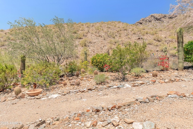 11550 E Paradise Ln, Scottsdale, AZ 85255 - view of mountain backdrop
